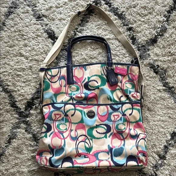 Coach Ikat Multicolor Signature C Patterned Purse - Picture 1 of 13